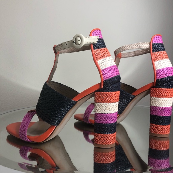 Zara Colorful Sandals - Picture 2 of 7